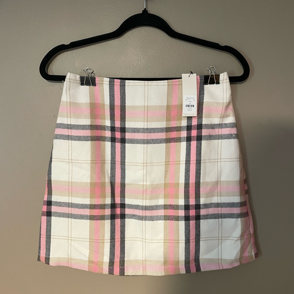 Francesca’s pink plaid skirt